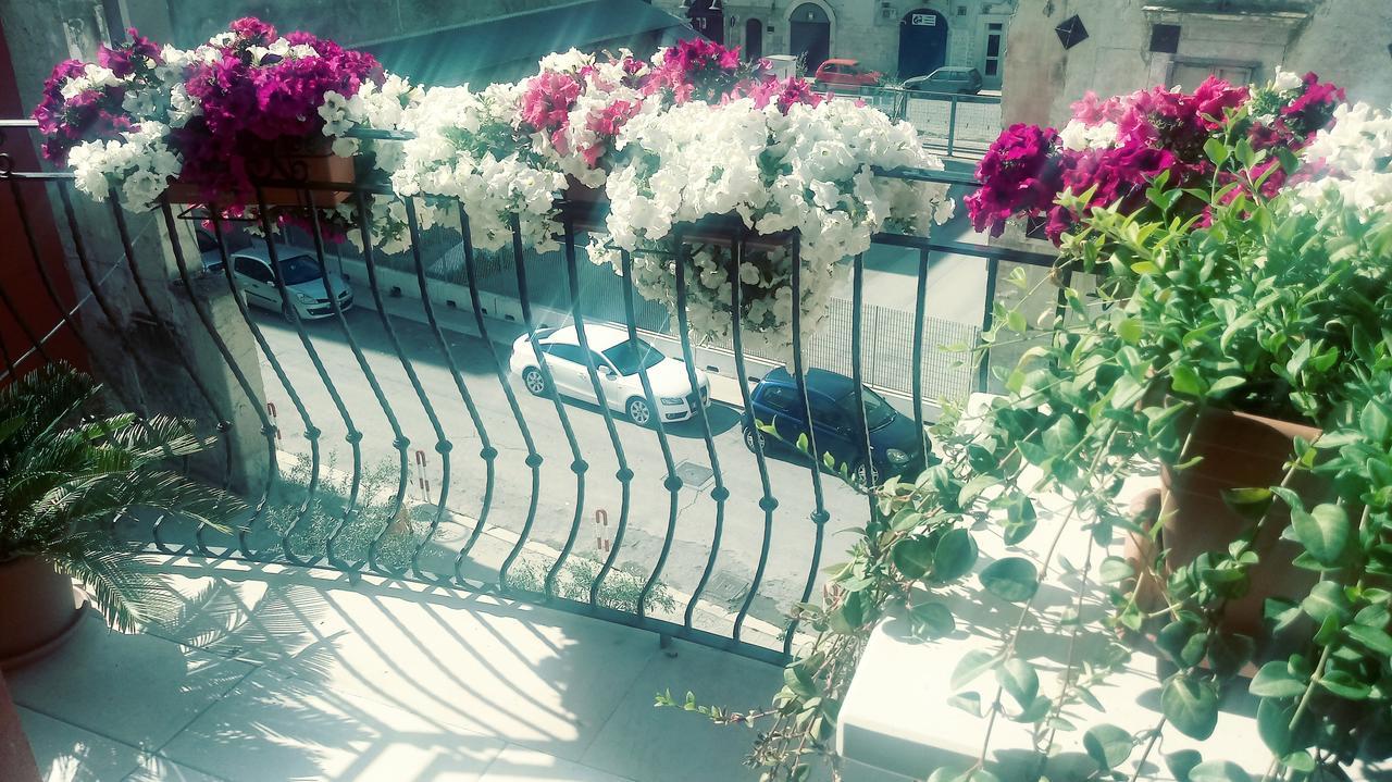 B&B Al Vecchio Borgo Барлета Екстериор снимка